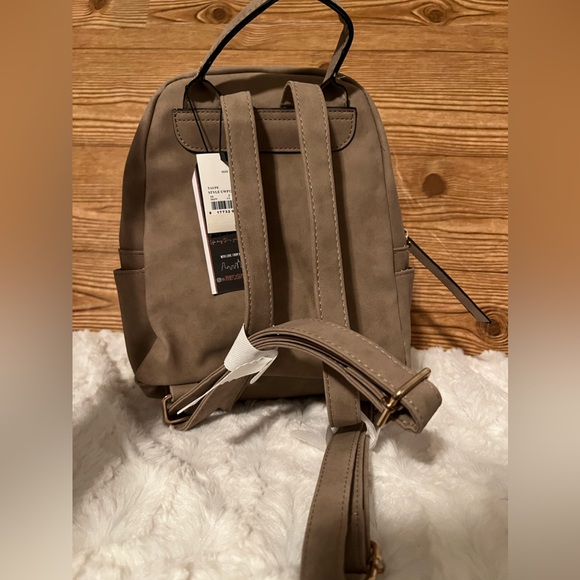 VR NYC - double compartment backpack-taupe - Picture 5 of 8